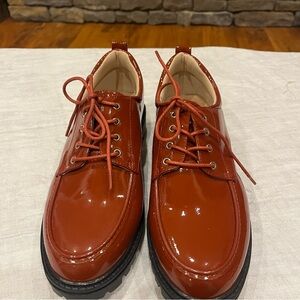 Journee Collection Brick Red Oxford Shoes with Patent Leather Finish